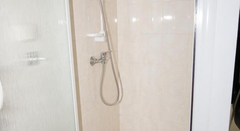Hostel Metro Warsaw Ngoại thất bức ảnh